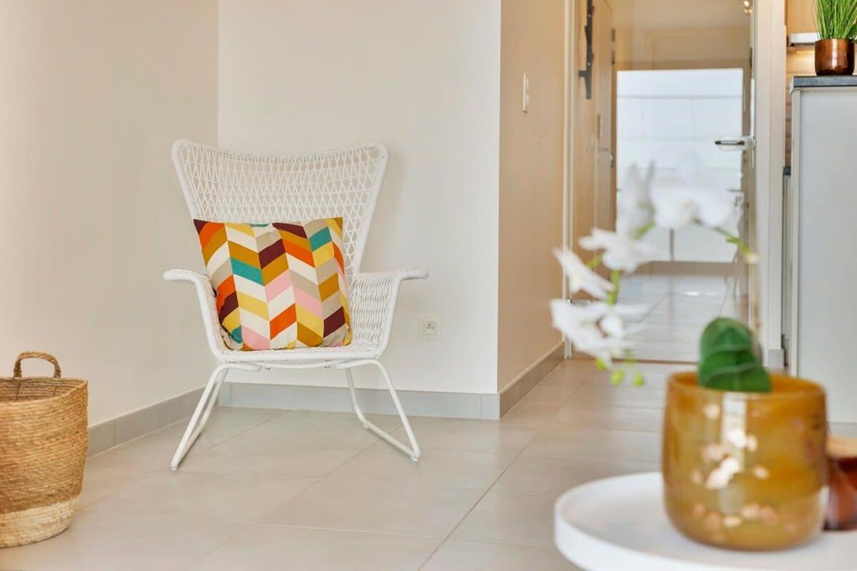 Huswell - Cosy Apartment With Amazing Beach View Oostende Bagian luar foto